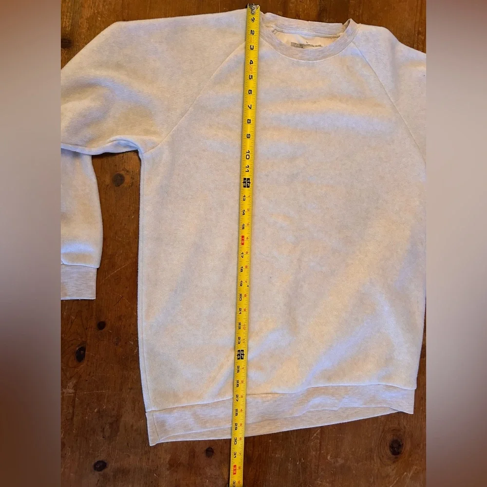 Muji women’s smooth fleece ivory loungewear sweatshirt. WARM and so soft. - Picture 7 of 8
